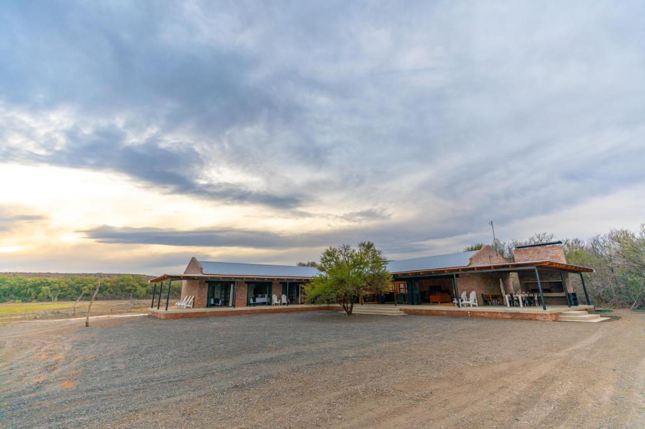 Kransplaas - Nyala Lodge Graaff-Reinet Exterior foto